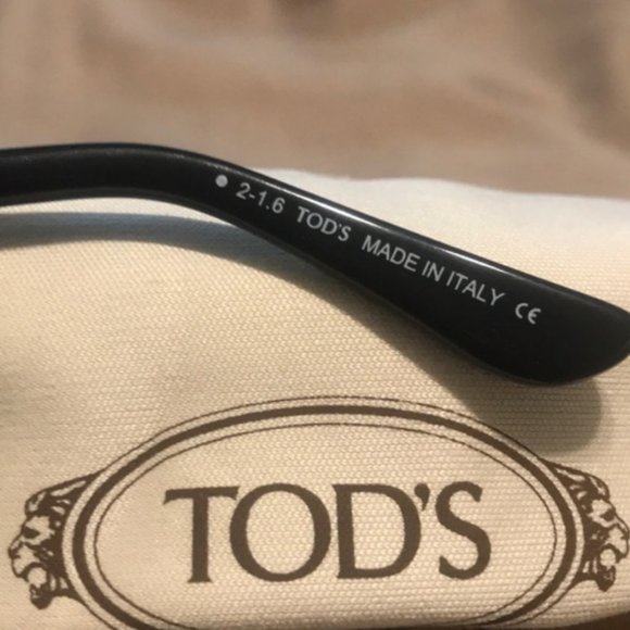 Tod's Sunglasses EUC - Picture 6 of 9